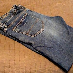 Old Navy gently worn men’s jeans